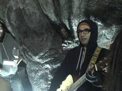 Part 1 Justin Pierre of Motion City Soundtrack Visits the Burgh on Dino