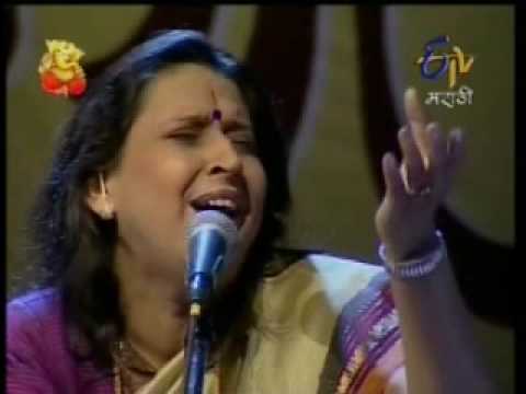 Elgaar: Arati Ankalikar - tarun aahe raatra ajunee