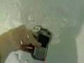 Foto pequena Nokia 6680 Phone Water Test