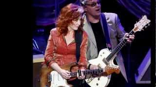Watch Bonnie Raitt Luck Of The Draw video