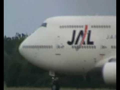 japan airlines 747 zagreb