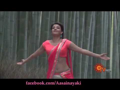 Kajal Agarwal boobs & navel show in Jilla making video