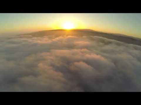 Flying FPV with my DJI phantom quadcopter above the clouds