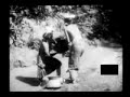 image Old Bali Traditional Life Of Two Balinese Sisters Bali Kuno