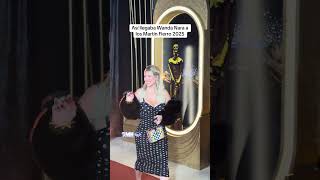 Wanda Nara Llegando A Los Martín Fierro 2025