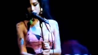 Watch Amy Winehouse Were Still Friends live At The Union Chapel video