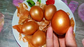 Золотые яйца в луковой шелухе на Пасху 🥚 Как оригинально покрасить пасхальные яйца в золотой цвет
