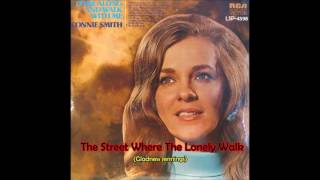Watch Connie Smith Street Where The Lonely Walk video