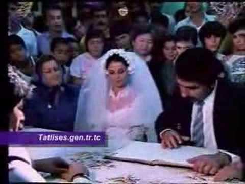 KAYACIK LOKMAN IBRAHIM TATLISES LEYLIM LEY SÜPER SAHNE Video Klibi KAYACIK LOKMAN IBRAHIM TATLISES LEYLIM LEY SÜPER SAHNE Video Klibi