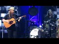 Chris Stapleton 51st CMA Awards 2017 Broken Halos Nashville Mp3