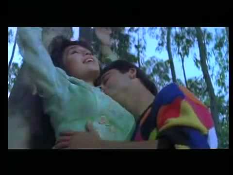 Tumhari Nazron Mein Humne Dekha Ajab Si Chahat Jhalak rahi Hai...