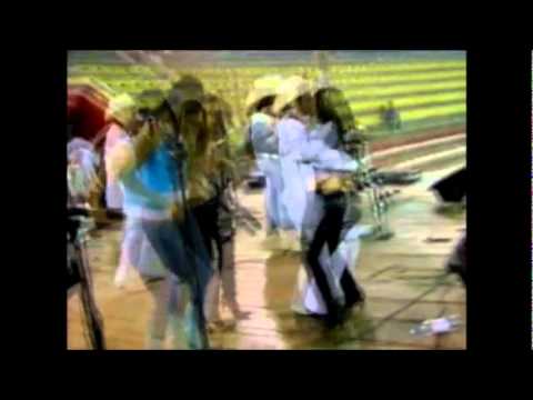 El Sonidito A/k/a El Ruidito Video