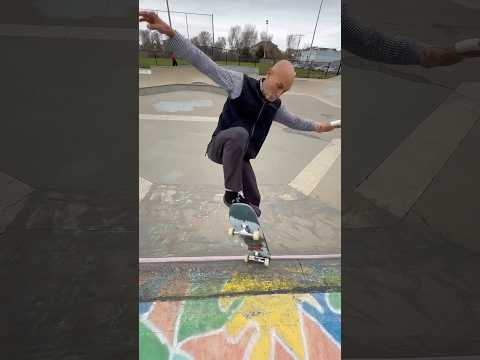 Alphonzo Rawls Homage H St. Next - Front Half Cab F/S Blunt - Joel Jutagir #skateboarding #shorts