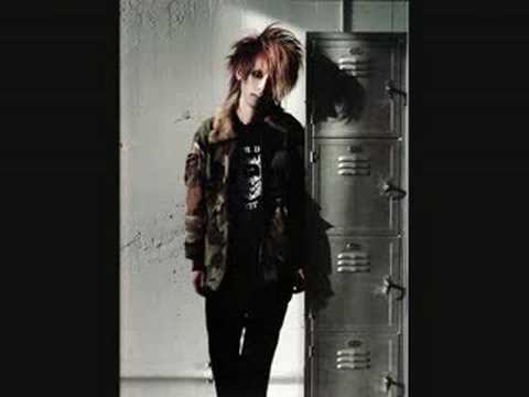 Fujunbutsu Video
