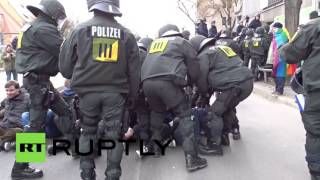 В Штутгарте протест против сексуализации детей закончился беспорядками