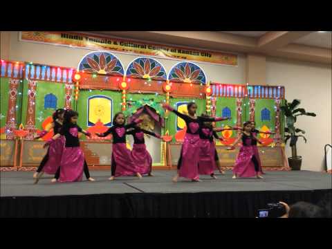 Kahin aag lage lag jawe dance performance at Hindu Temple Kansas...