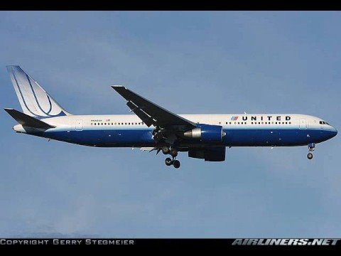 TRIBUTE TO UNITED AIRLINES