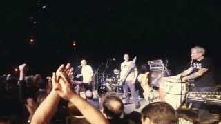 Watch Ten Hands Say The Word video