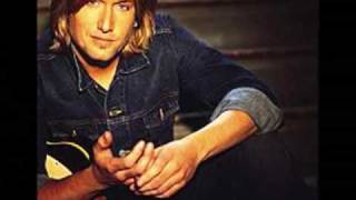 Video Arms of mary Keith Urban