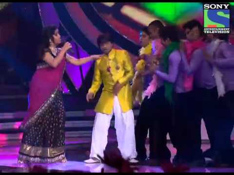 Indian idol 6 Sunidhi and Amit Kumar performing Maa da ladla...