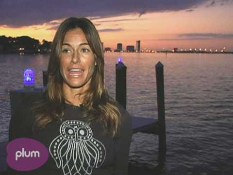 Behind the Hedges Kelly Killoren Bensimon in Miami Behind the Hedges Kelly Killoren Bensimon in Miami