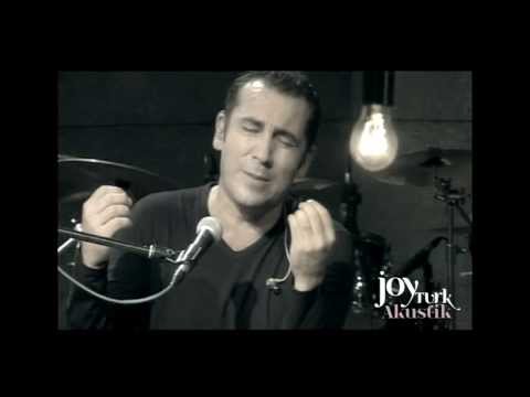 Ferhat Göçer - Sarıl Bana (JoyTurk Akustik) Ferhat Göçer - Sarıl Bana (JoyTurk Akustik) klip izle