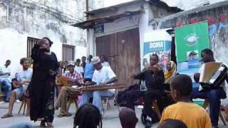 Watch Square 26 video