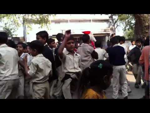 Bhai Bhai Bhala Mori Rama Gujarati Song.MOV