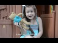 Camilla ThyThy: Kể chuyện đi học (09.2013)