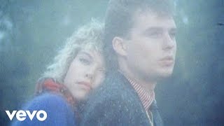 Watch Orchestral Manoeuvres In The Dark Never Turn Away video