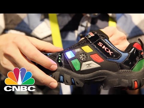Sketchers Game Kicks: A Game In Your Sneaker! | CNBC