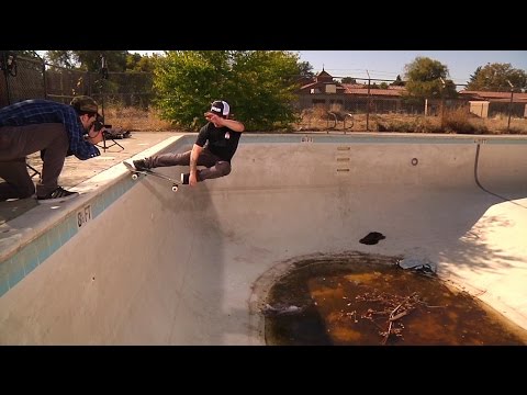 Shredding Huge Pool With Swamp Water SLAM!! - Behind The Clips - Kevin Kowlaski