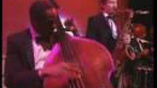 Watch Manhattan Transfer Move video