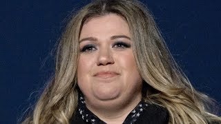 The Tragic Truth About Kelly Clarkson The Tragic Truth About Kelly Clarkson