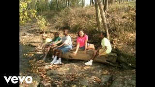 Watch Cedarmont Kids Down By The Riverside video