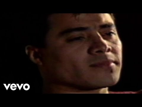Enamorado de un Fantasma Video