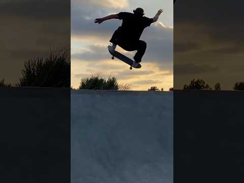 Augie Johansen Sunset Metro Camp Cruise  Noseblunt, 180 Fakie 50 Pop In #skateboarding #shortsvideo