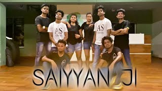Saiyaan Ji Yo Yo Honey Singh Neha Kakkar Nushratt As Twins Choreography