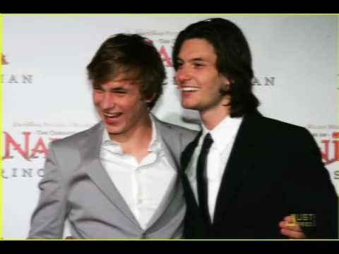 william moseley and ben barnes. Ben Barnes and William Moseley