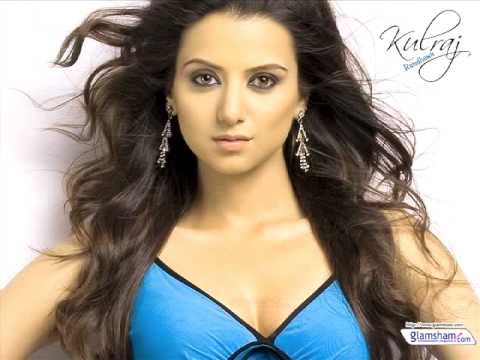 GIPPY GREWAL-FLOWERDESI ROCKSTARGDS CREATIONS...
