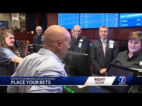 Sports betting begins in Iowa