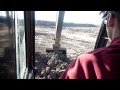 JD 330C LC Loading a HM400