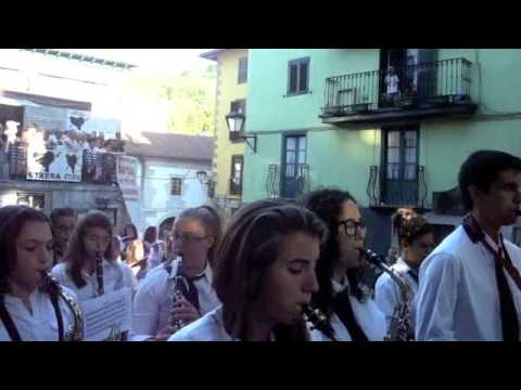 Malen Txiki Eguneko umeen danborrada