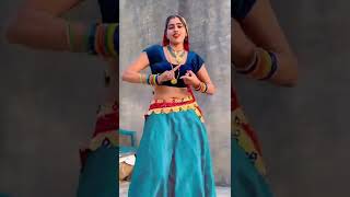 Meenu Prajapati Short Dance Video