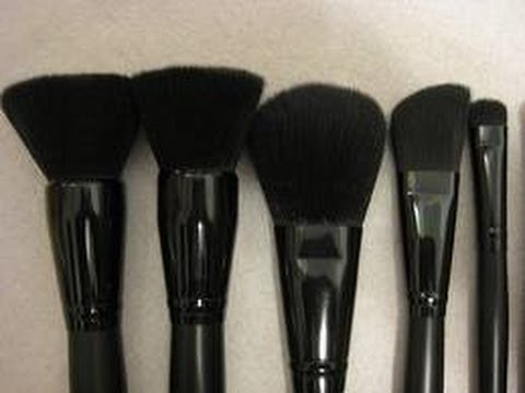 Makeup Brushes on Review Elf Powder Brush Cheap Makeup Brushes