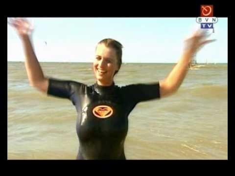 Sabine Hagedoren 4-9-2003 badpak Vlaanderen vakantieland surfers paradise wetsuit deel 4
