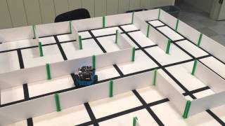 mBot Solving a Maze