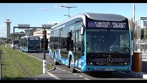 Comment aller de Nice aéroport à Menton ?