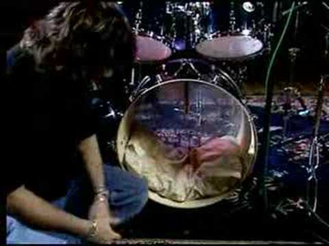 Kenny Aronoff,Mike Portnoy,John Tempesta-tuning bass B 9/16