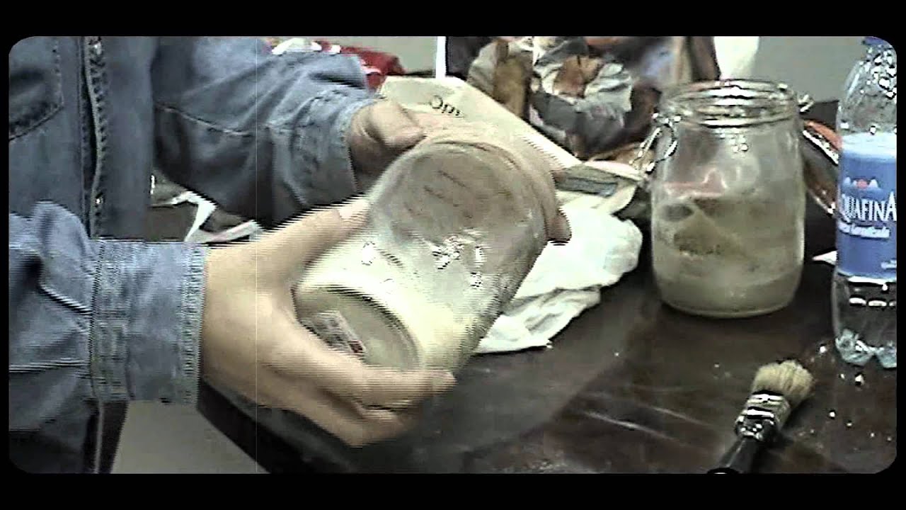 El hongo de la uña en las manos de la medicina